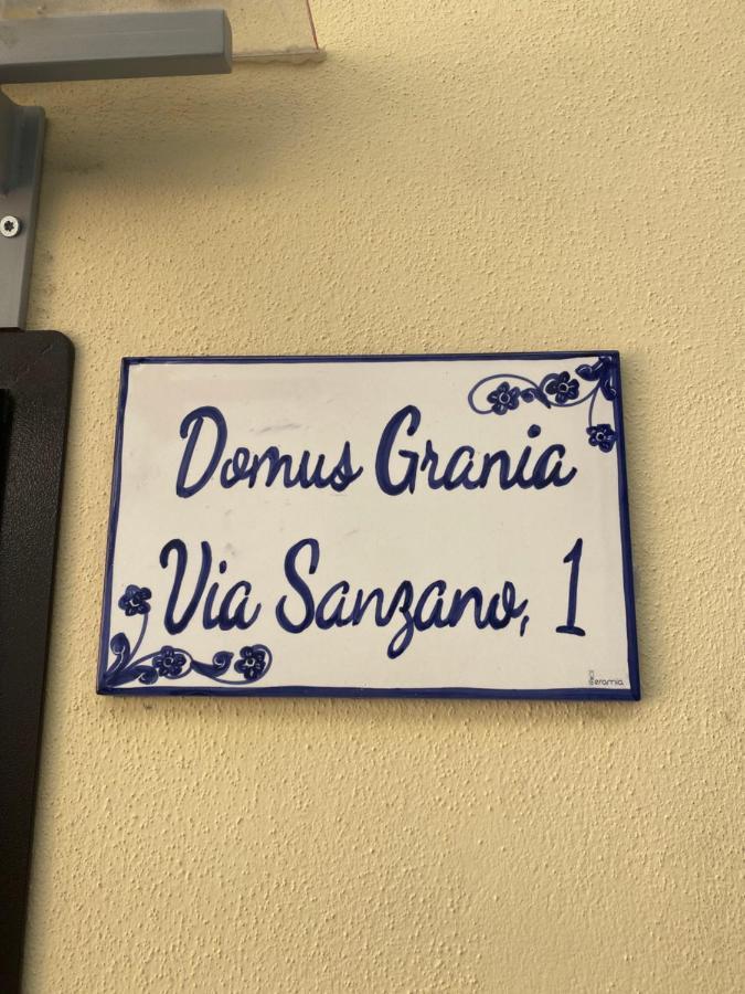 Domus Grania Lejlighed Gragnano Eksteriør billede